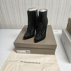 NIB BCBGMaxazria boots